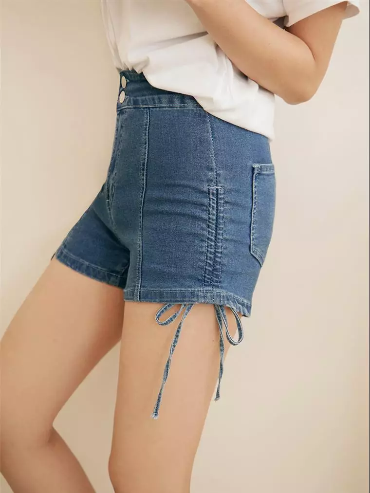 Elastic denim shorts online