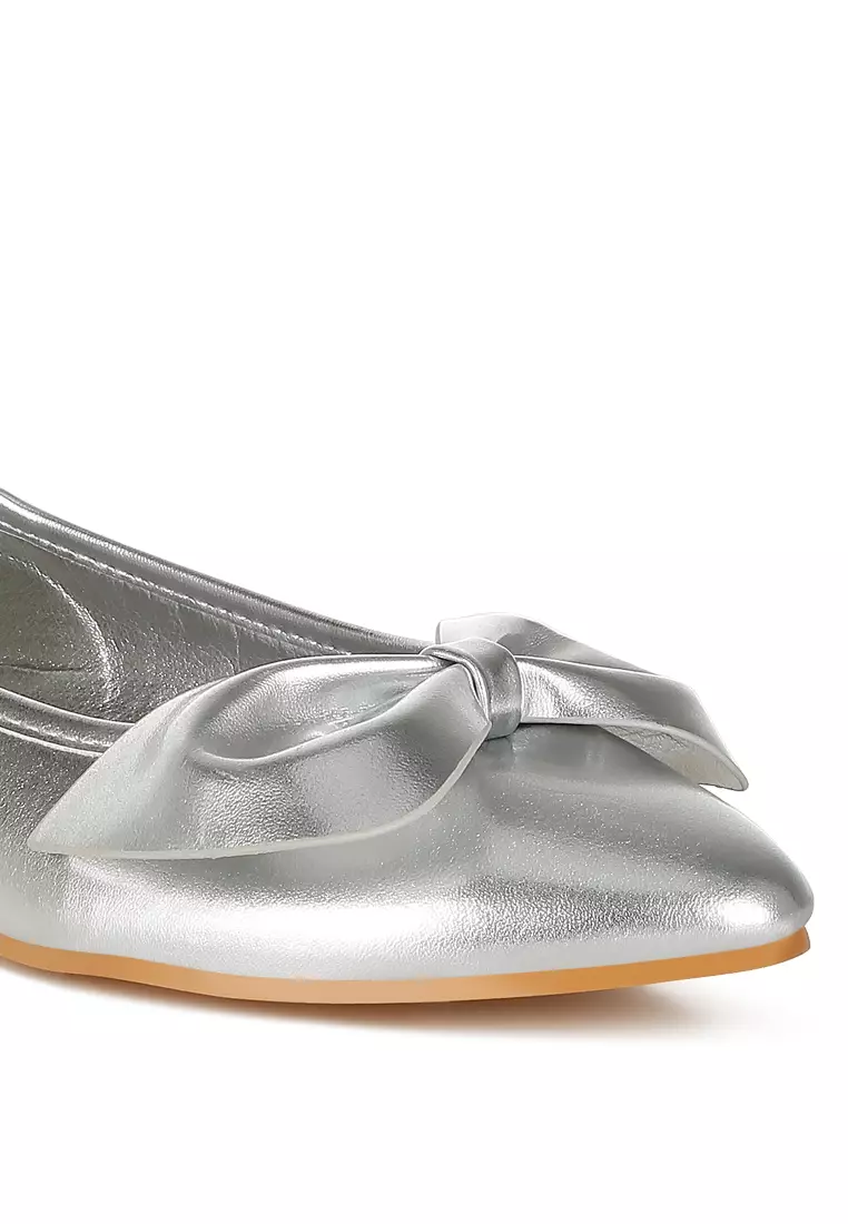 Metallic Pleather Bow Ballerinas in Silver