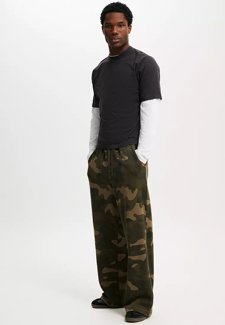 Super Baggy Track Pants