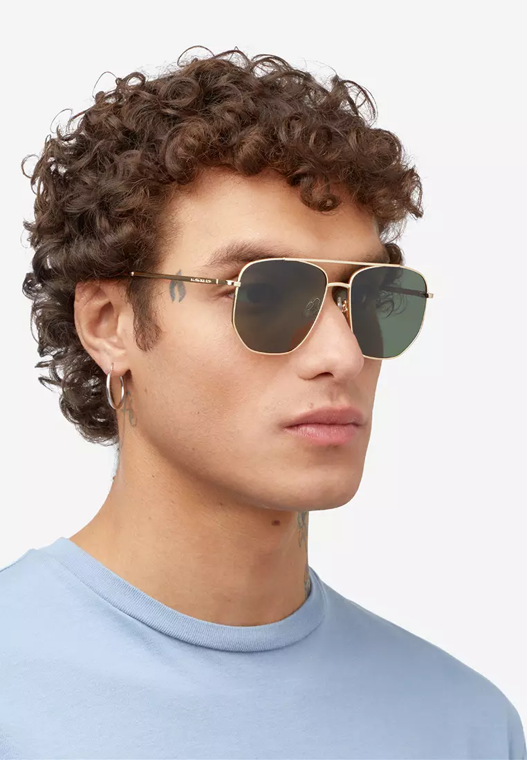 HAWKERS POLARIZED Gold Alligator CAD Sunglasses for Men and Women, Unisex. UV400 Protection. Official Product designed in Spain