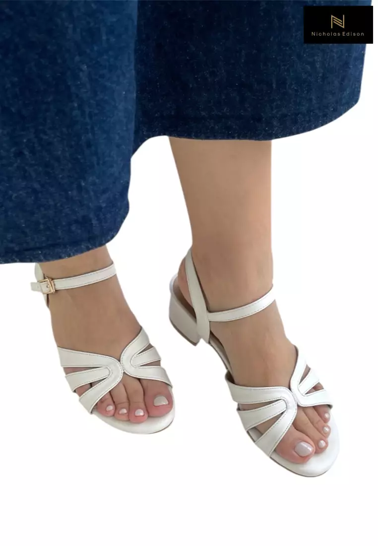 Nicholas Edison Heel Anna White