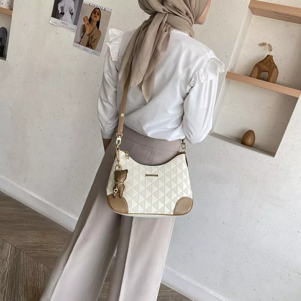 Palomino Briela Slingbag - Khaki