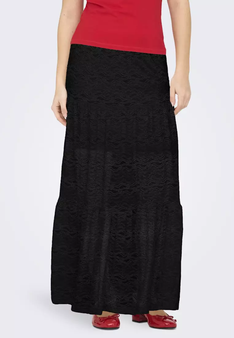 Embroidery Maxi Skirt