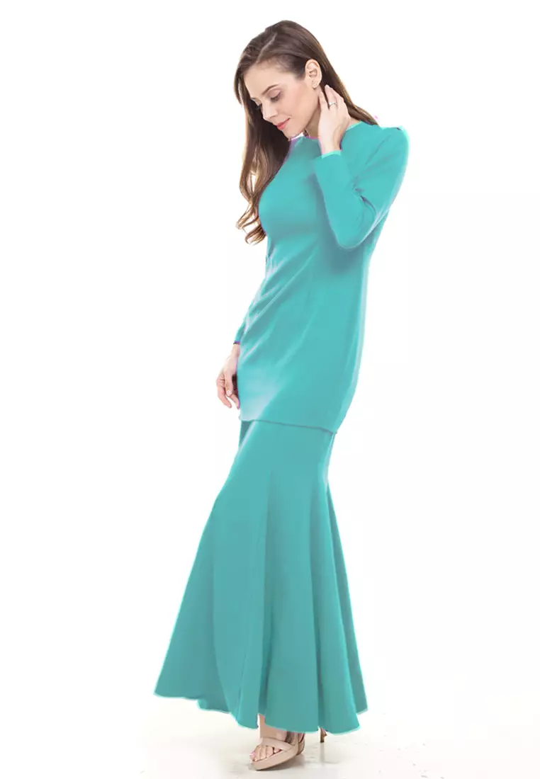 Rina Kurung in Mint Green