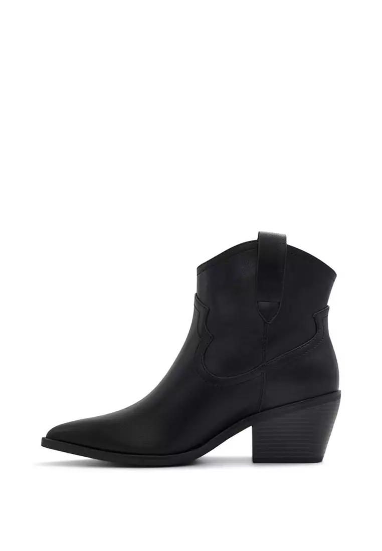 Call it spring cowboy clearance boots
