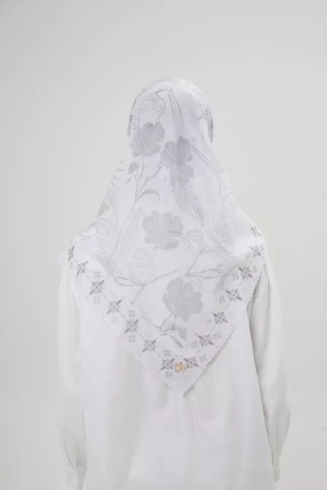 MFMW Twilight Scarf - Kerudung Segi Empat Premium Motif Bunga - Golden Haze