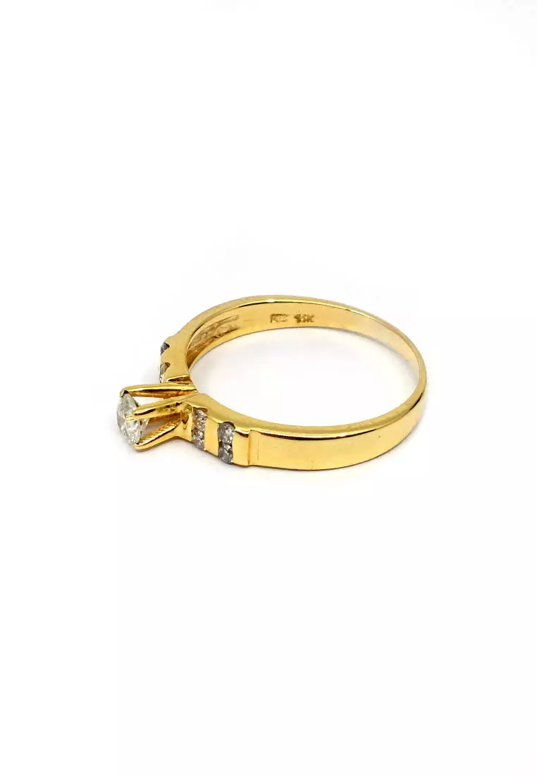 14K Italian Made Yellow Gold Lady Ring with Diamonds