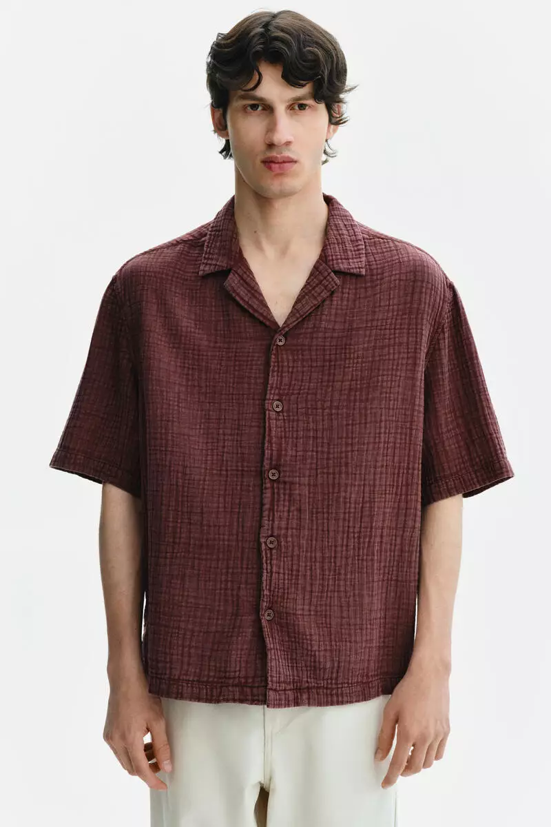 Relaxed Fit Short-sleeved muslin shirt