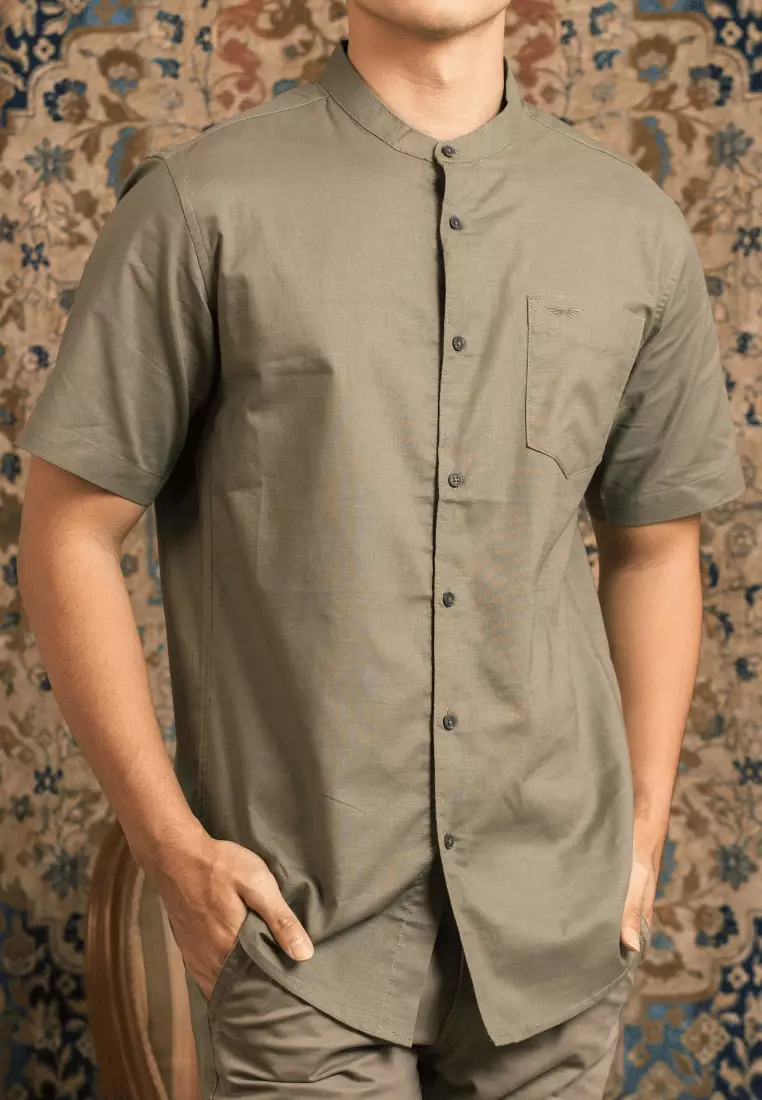 RBJ Kemeja Polos Koko Krah Shanghai Army Regular Fit Pria