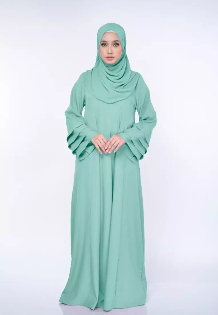 Buy RINA NICHIE COUTURE Laura Abaya Long Dress in Mint Green Online |  ZALORA Malaysia
