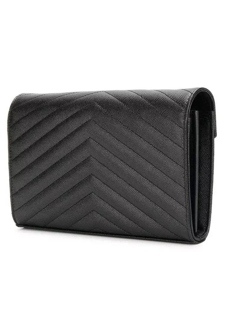 Cassandre Matelassé In Grain De Poudre Embossed Leather Chain Wallet in Black/Sliver