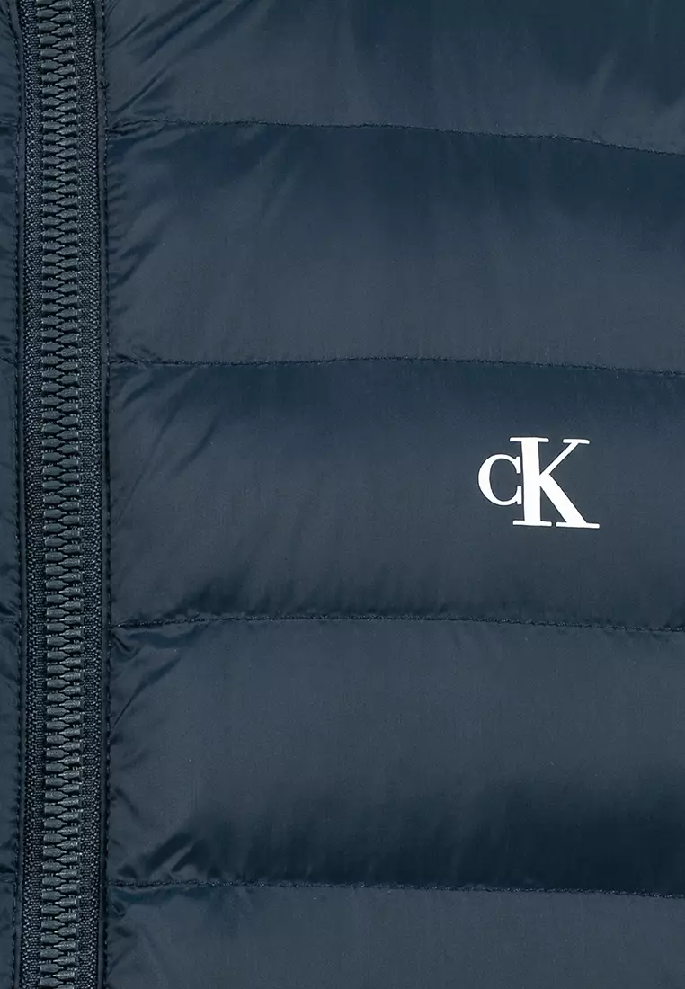 Nylon Lightweight Hooded Puffer Jacket