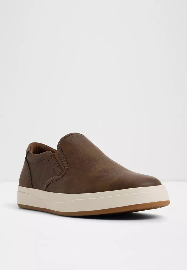 Keiran Slip-On Sneakers