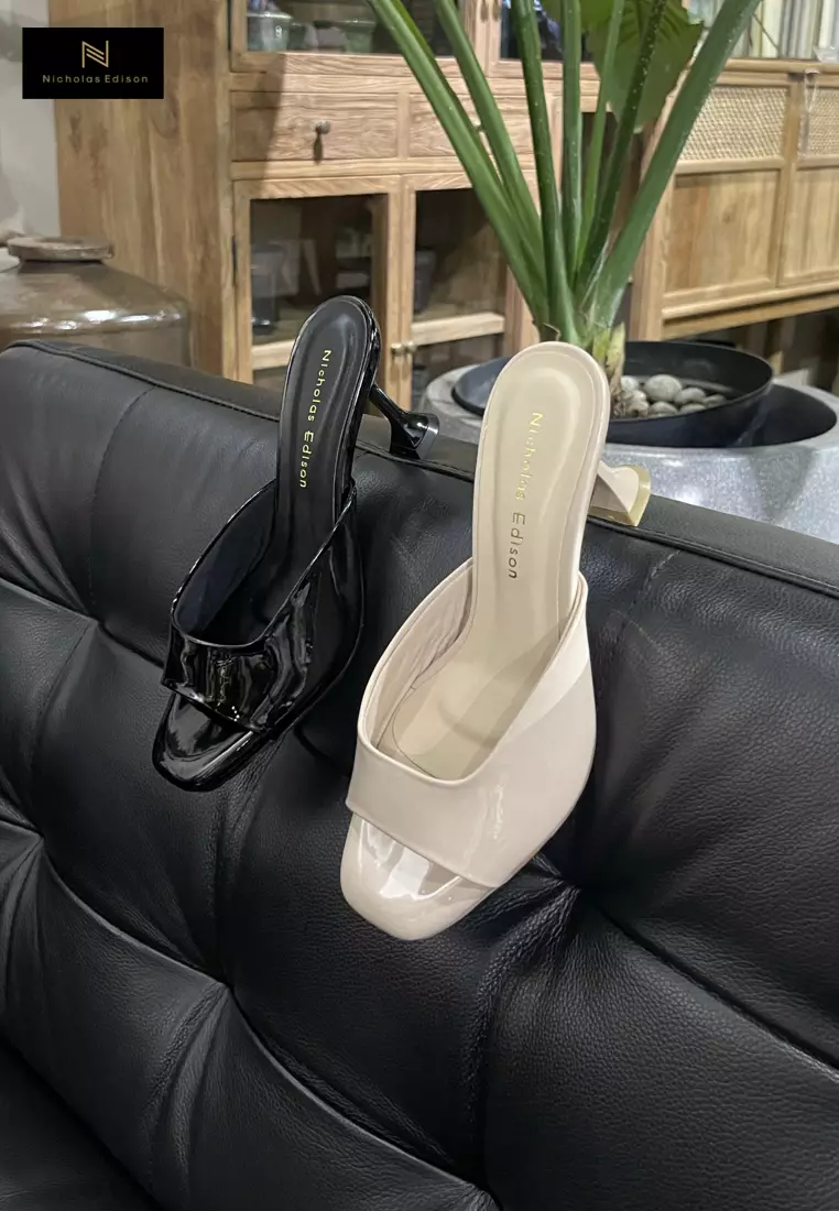 Nicholas Edison Heel Fika Black