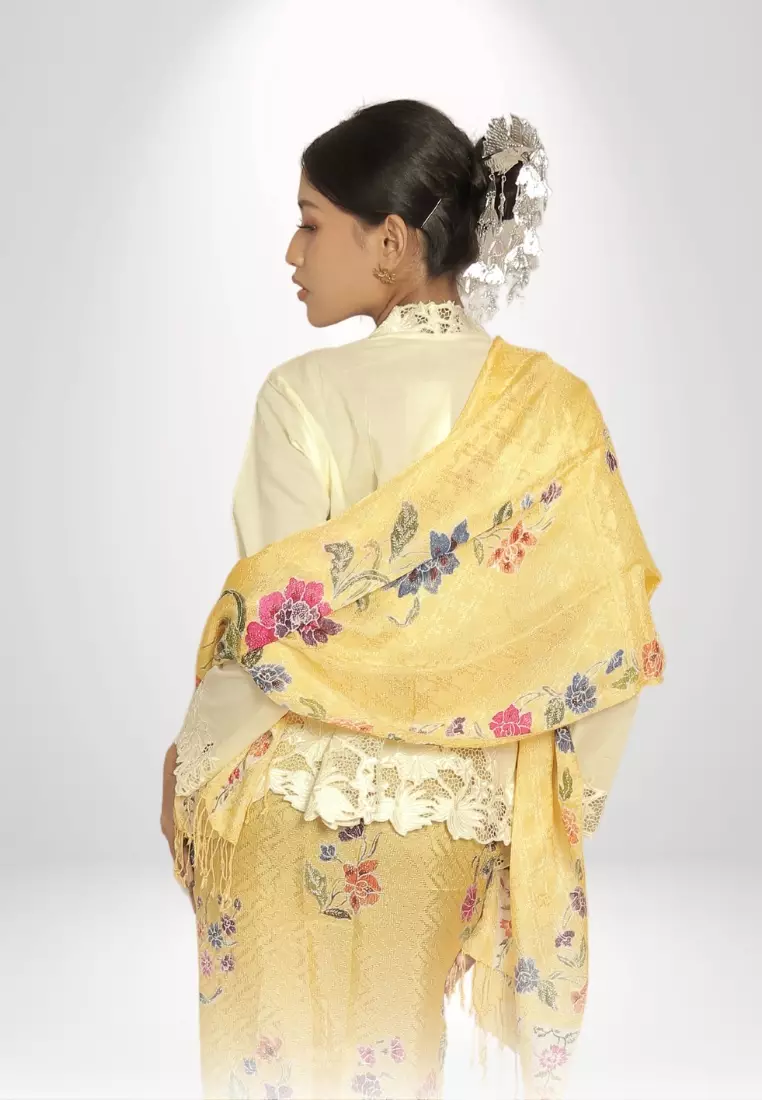 Exclusive Kebaya Kerancang Hand Made Embroidery