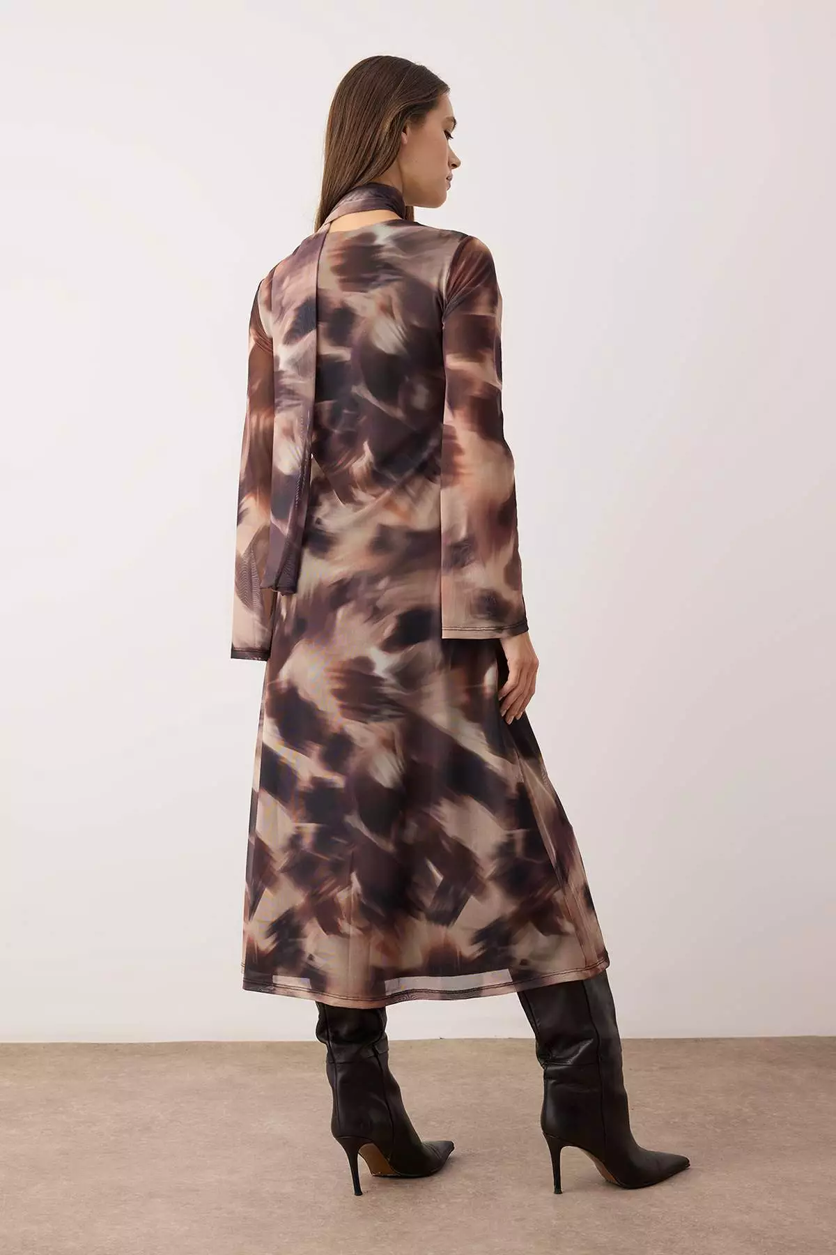 Multicolored Abstract Accessory Detailed Midi Knit Dress