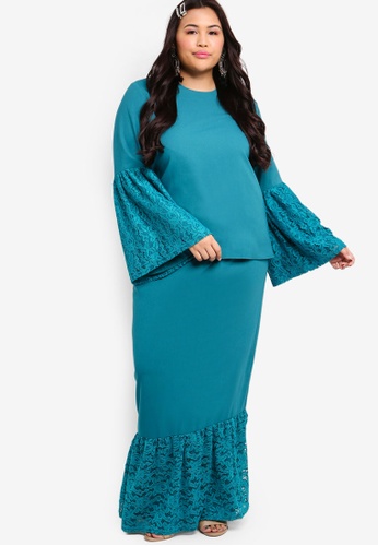 Flare Lace Sleeve Kurung from Lubna in Blue