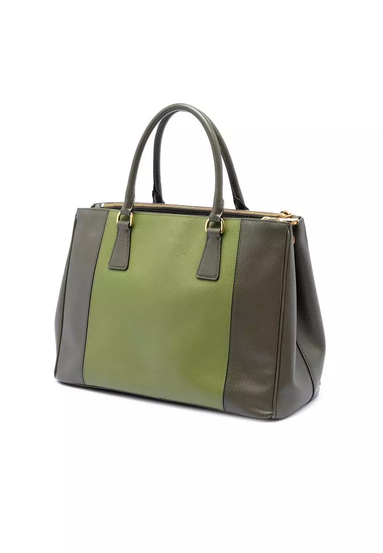 バッグ Archive Prada Saffiano Bicolor Lux Bag Prada Saffiano Lux in Bicolor Beige and White - Purse Utopia