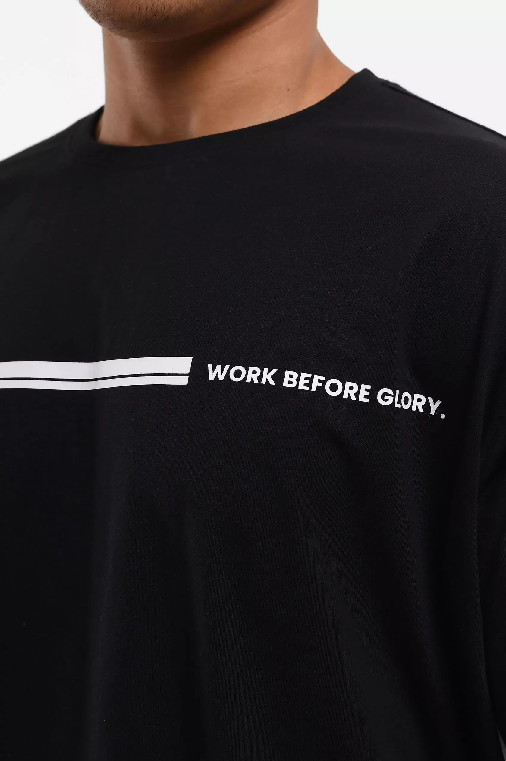 MANZONE Kaos Pria Lengan Pendek MZY-GENGGAR - BLACK