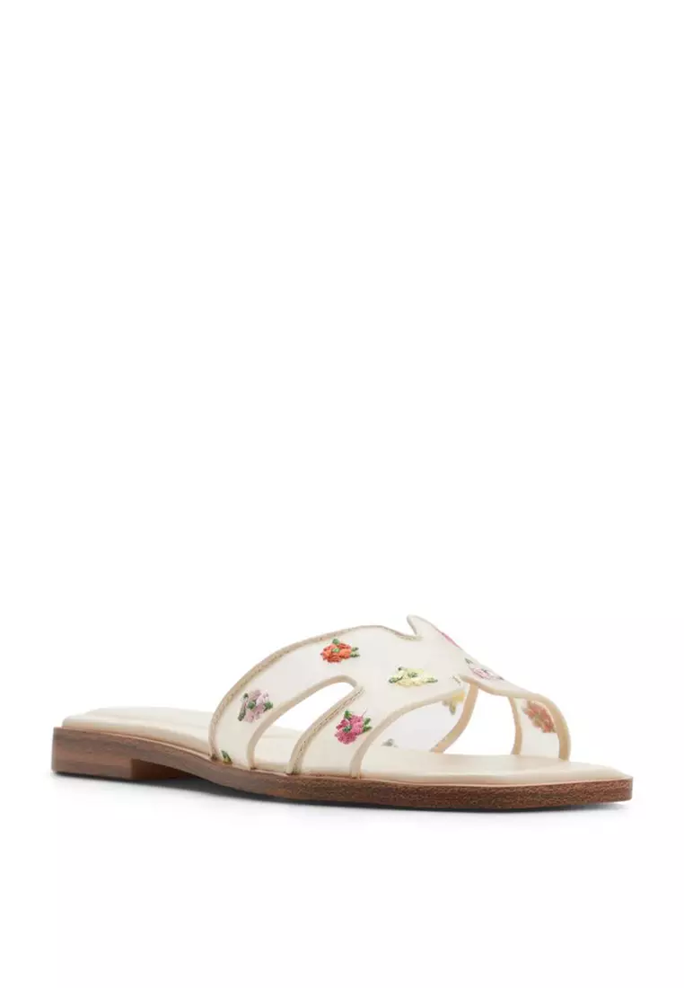 Itsandal Sandals