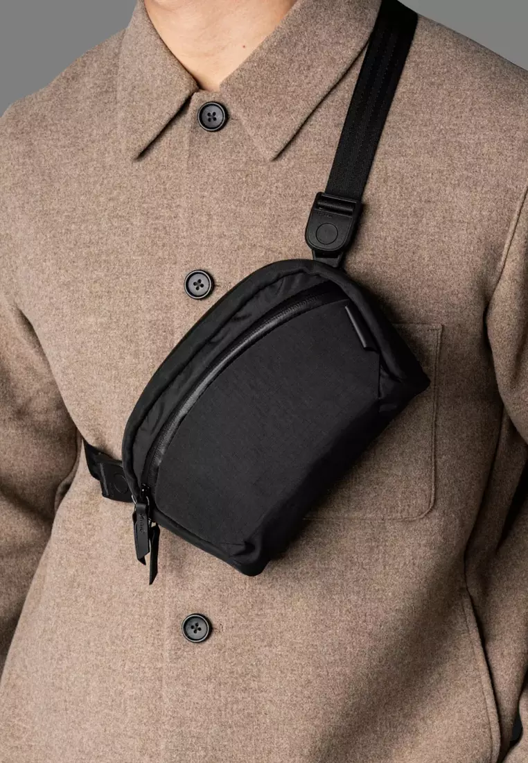 Alpaka Flight Sling 1L - Axoflux Black