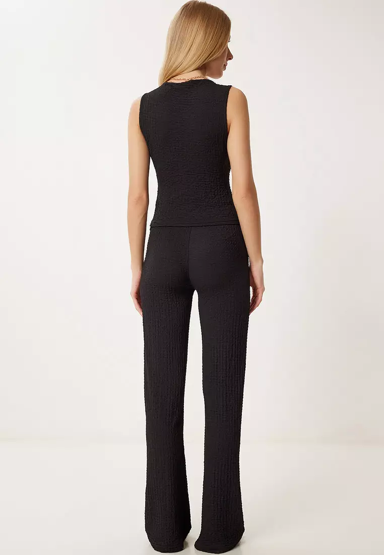 Women's Black Textured Summer Saran Flexible Knitted Vest Pants Suit Zv00318