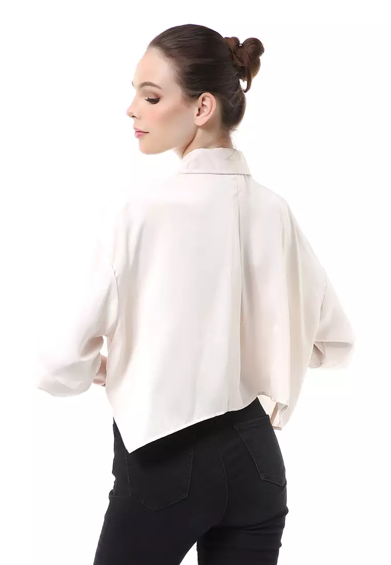 Brielle Atasan Wanita Kemeja Oversize Plain Motive Lengan Pendek Material Satin ORIGiNAL - Ivory