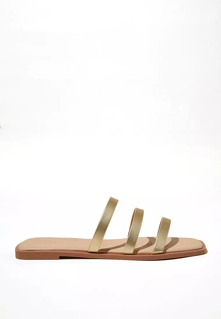 Buy Women Sandals | CNY Sale Up to 85% Off @ ZALORA