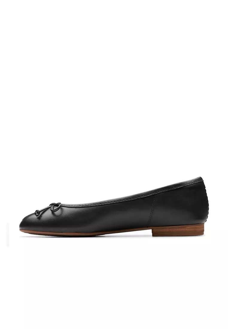 Buy Clarks Clarks Womens Fawna Lily Black Leather 2024 Online | ZALORA ...