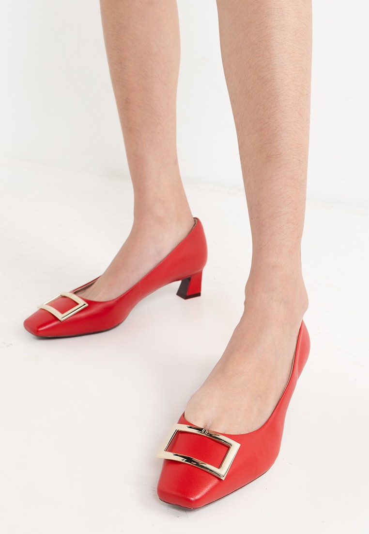 Hope Rosa Dixie Red Gold Buckle Square Toe Pump