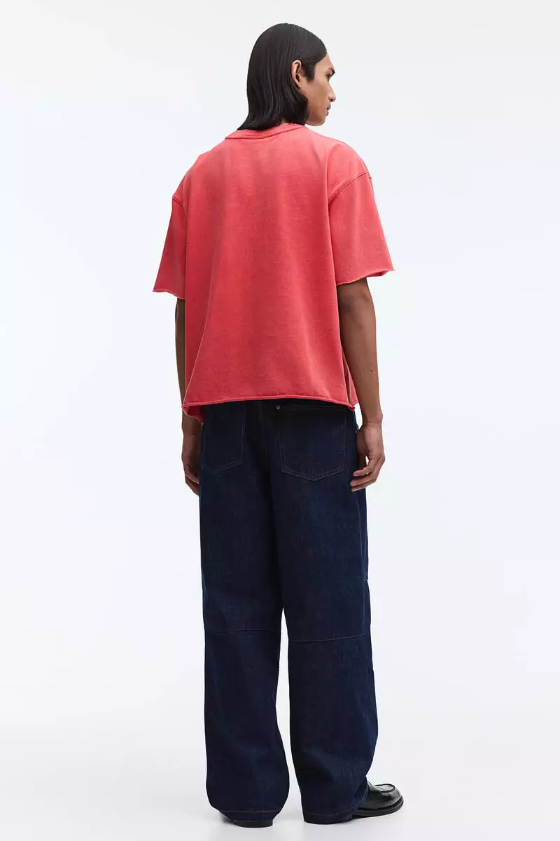 Oversized Fit Boxy-style t-shirt