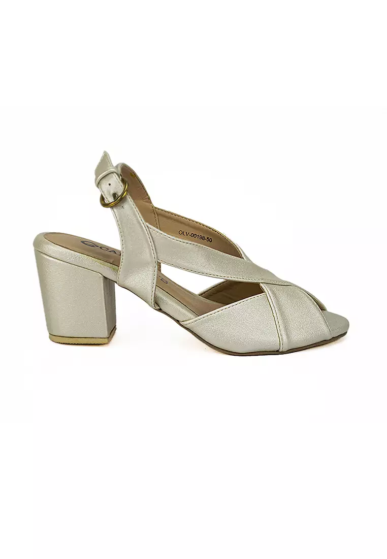 Discount on Cardam's Lifestyle  shoes - SKU: Eclb Olv 00198 Cream Heeled Sandals