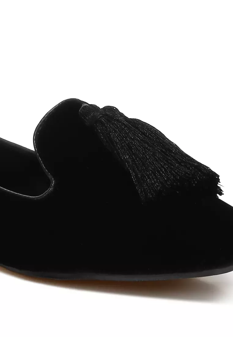 Iconic Tassel Detail Velvet Loafers in Black