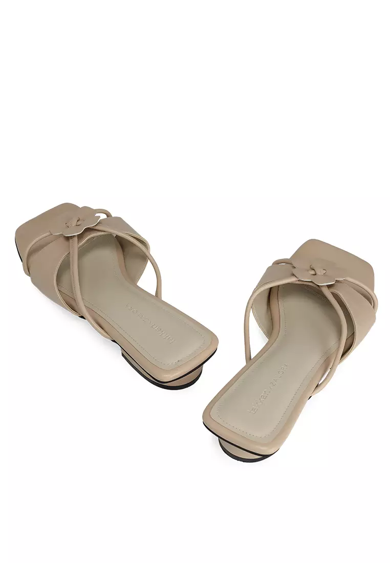 Aina Flower Sandals