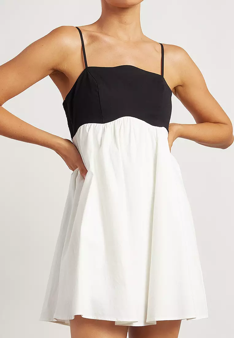 Scallop Edge Baby Doll Contrast Mini Dress