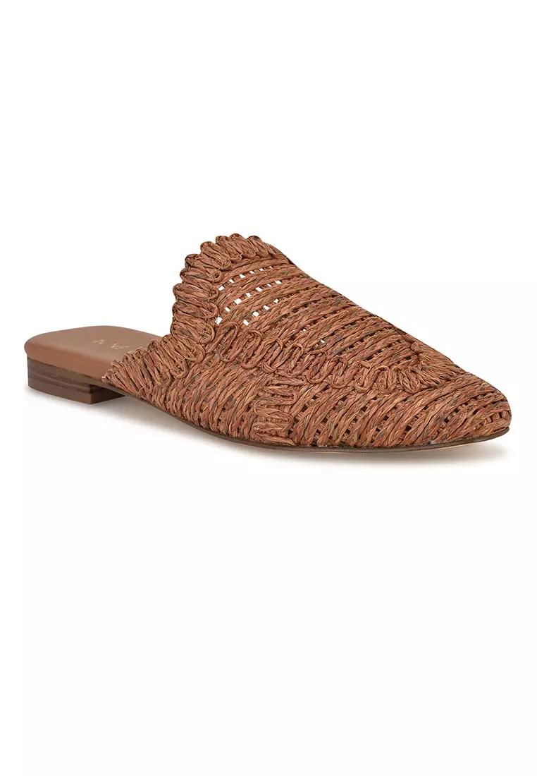 Cleigha2 Closed Flat Sandal Brown