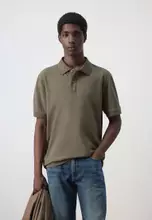 Medium Grey