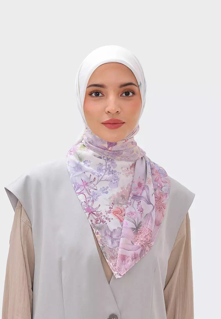 Ria Miranda Vanilla Naira Scarf