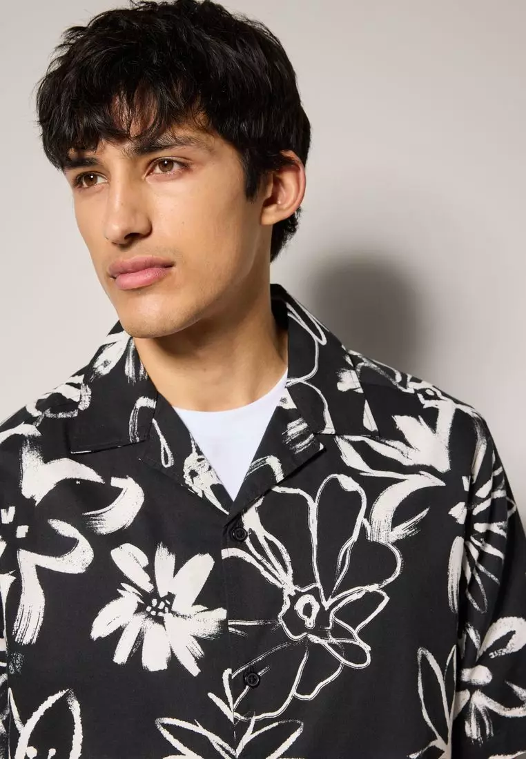 Floral Printed Short Sleeve Shirt