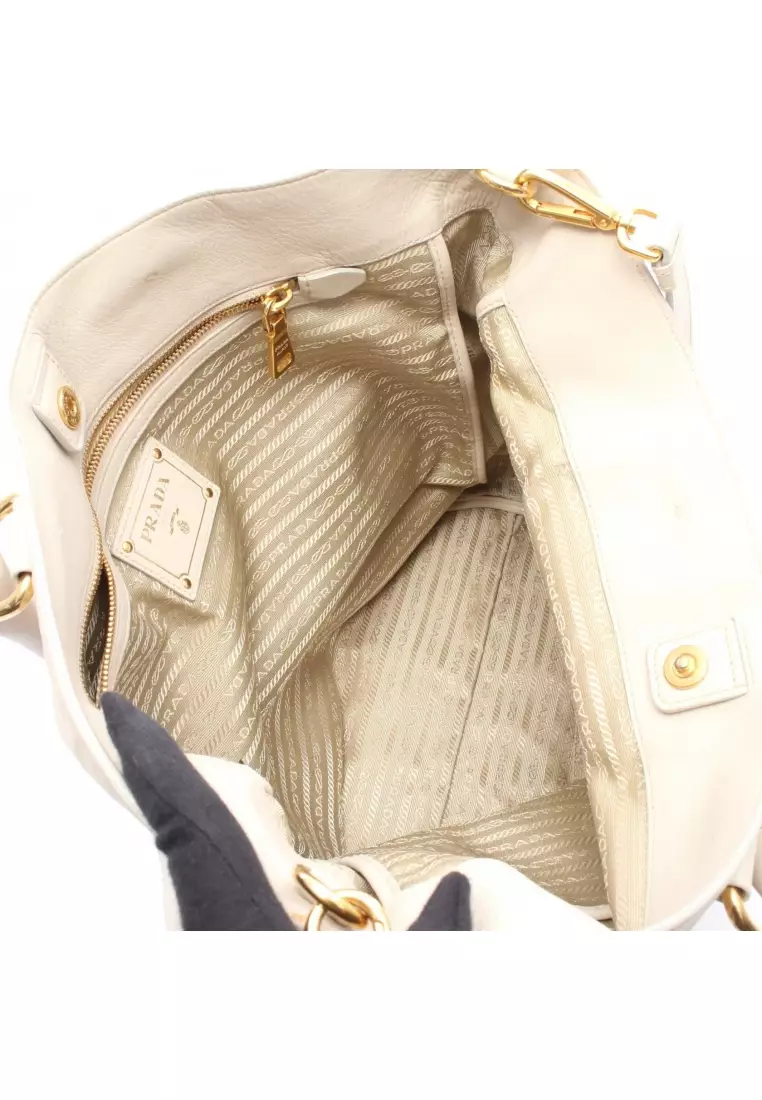 Pre-Loved Prada VIT.DAINO Handbag tote bag leather ivory 2WAY