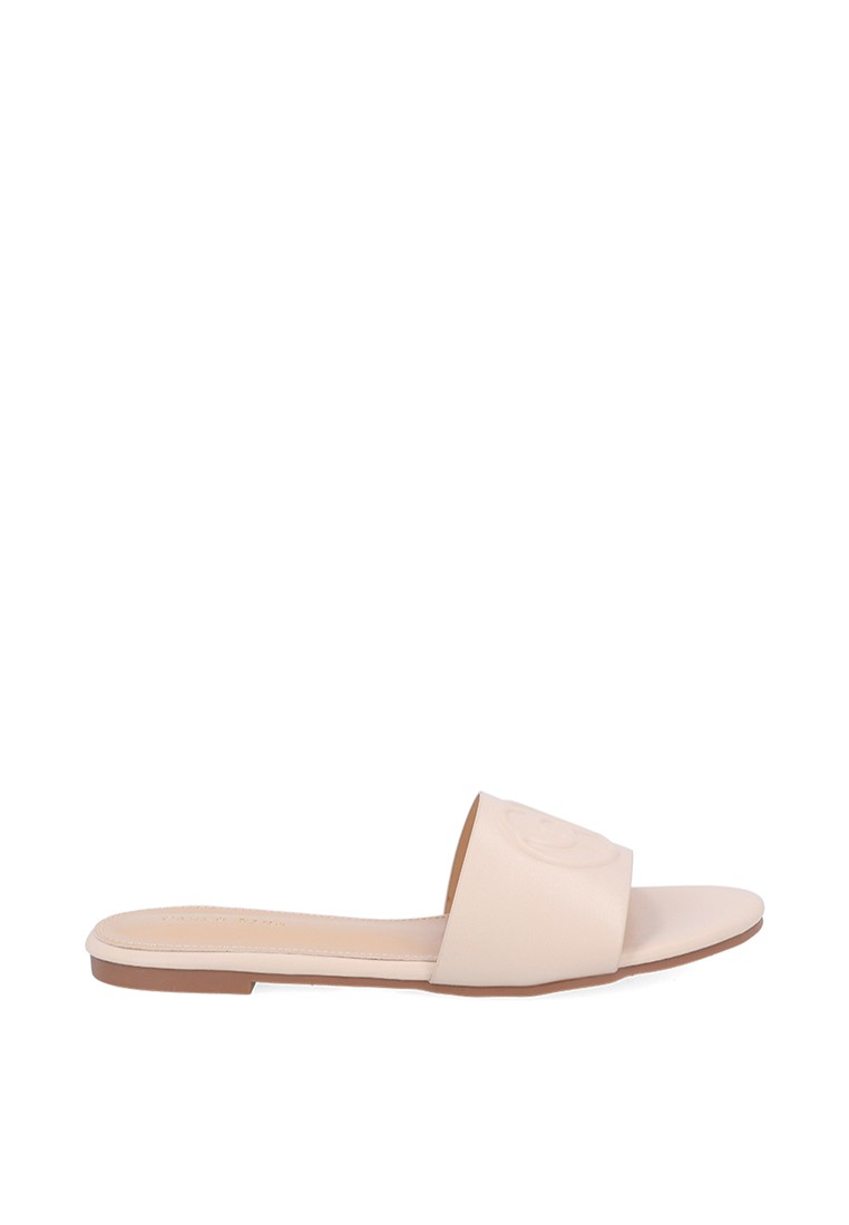 Beige Reverie Flat