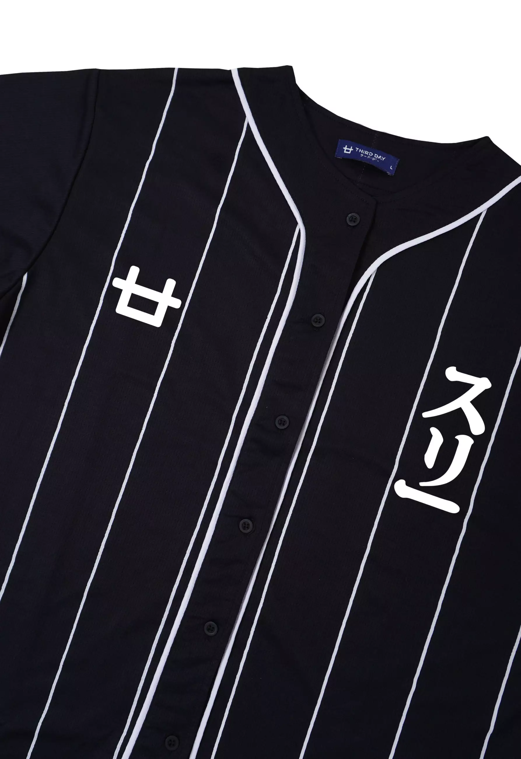 MTV04 Kaos Baseball Jersey Hitam Garis Logo 3 Katakana hitam