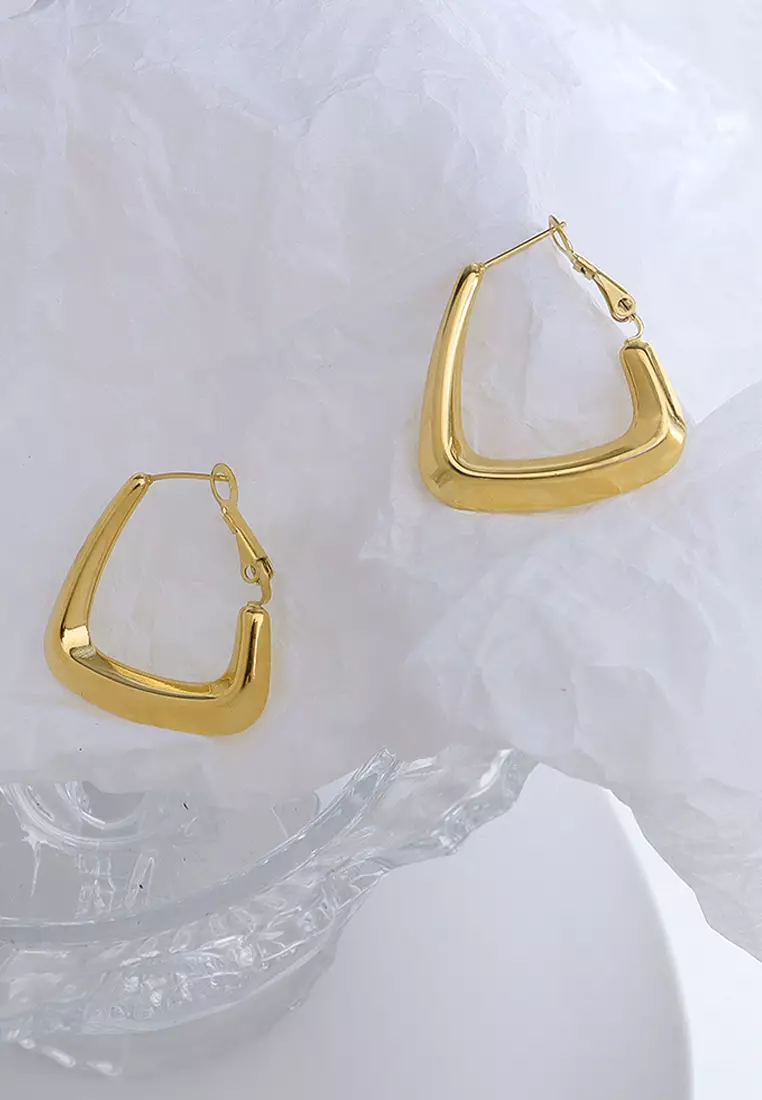 Kendra Gold Hoop Earrings