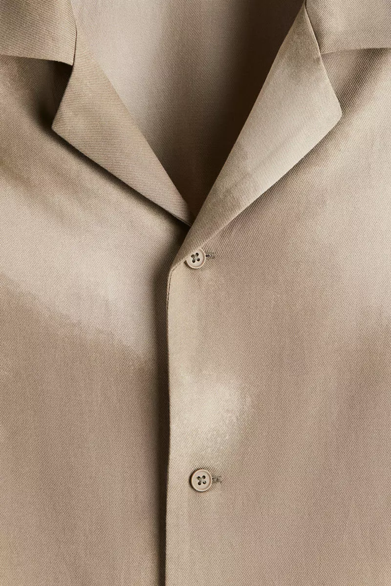 Loose Fit Resort shirt