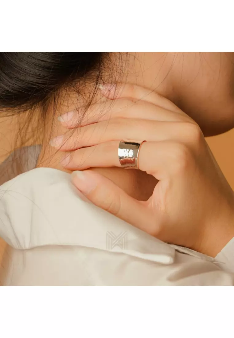 Minimal Hammered Silver Adjustable Ring with 925 Sterling Silver