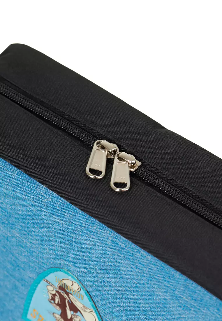 Adventure Looney Tunes Collection Toiletry Bag Organizer Jake - Bugs Bunny