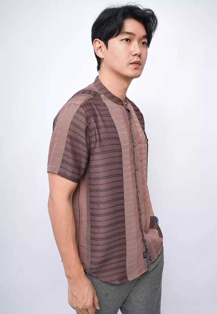 Ryusei Kemeja Kerah Koko Lengan Pendek Yahata Almondine