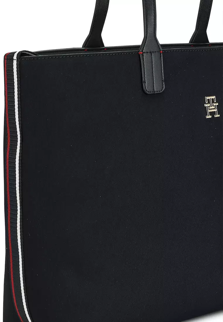 Tommy hilfiger store binding tote