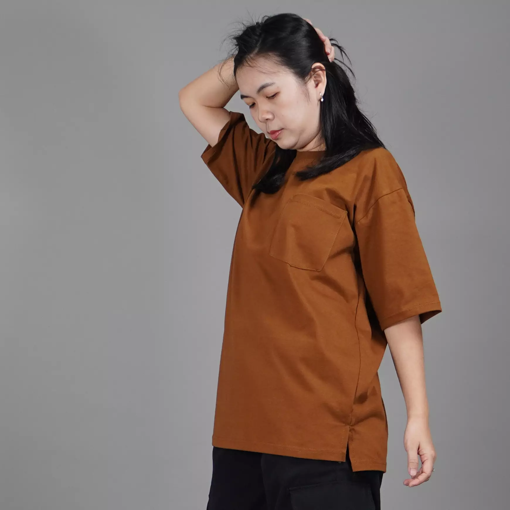  DANIELA Kaos Polos Wanita Oversized T-Shirt Wanita - BRONZE