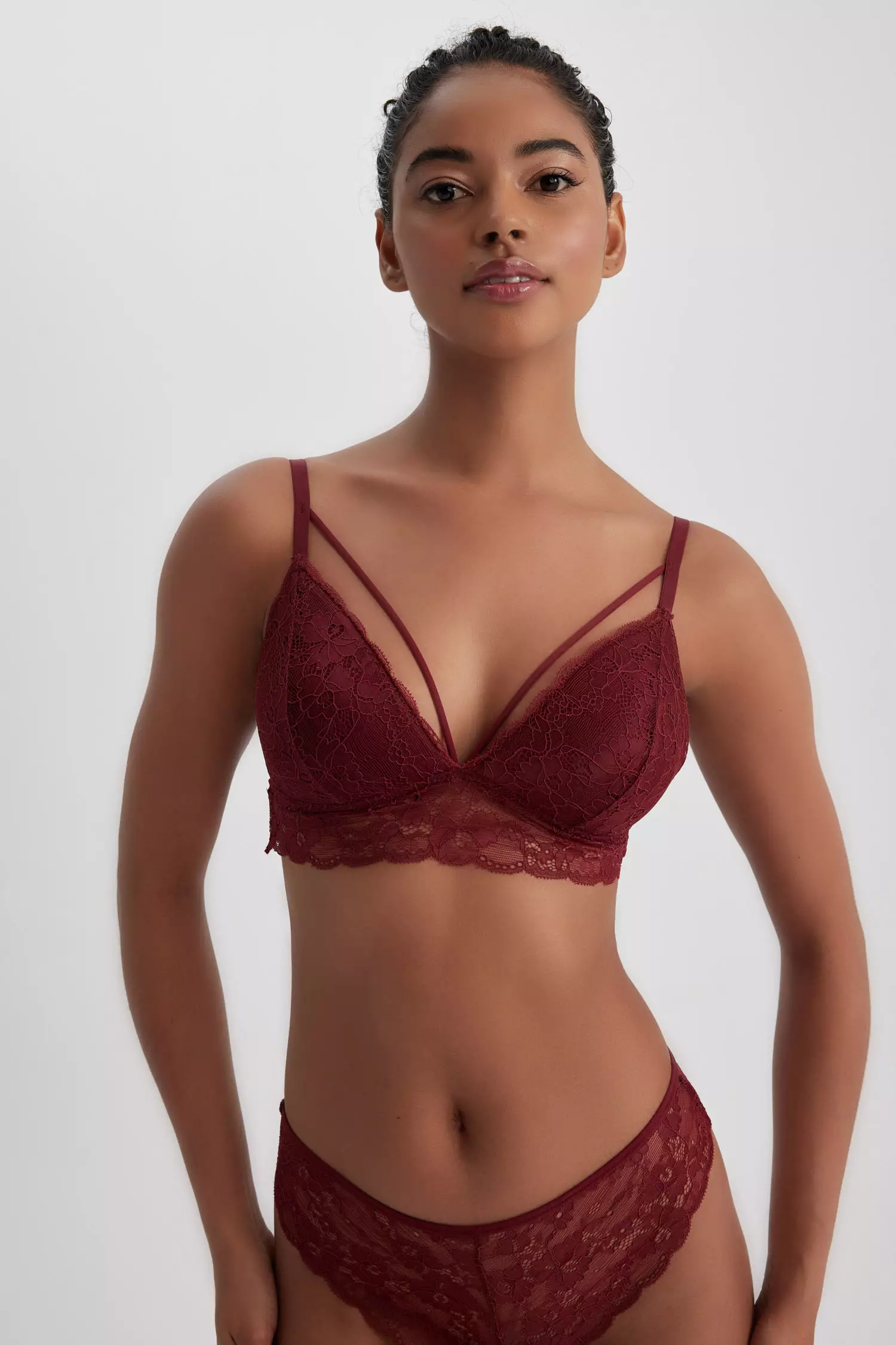 Buy DeFacto Lace With Pad Bra 2024 Online